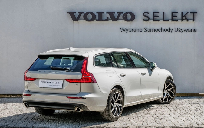 Volvo V60 cena 134900 przebieg: 87389, rok produkcji 2019 z Wronki małe 497